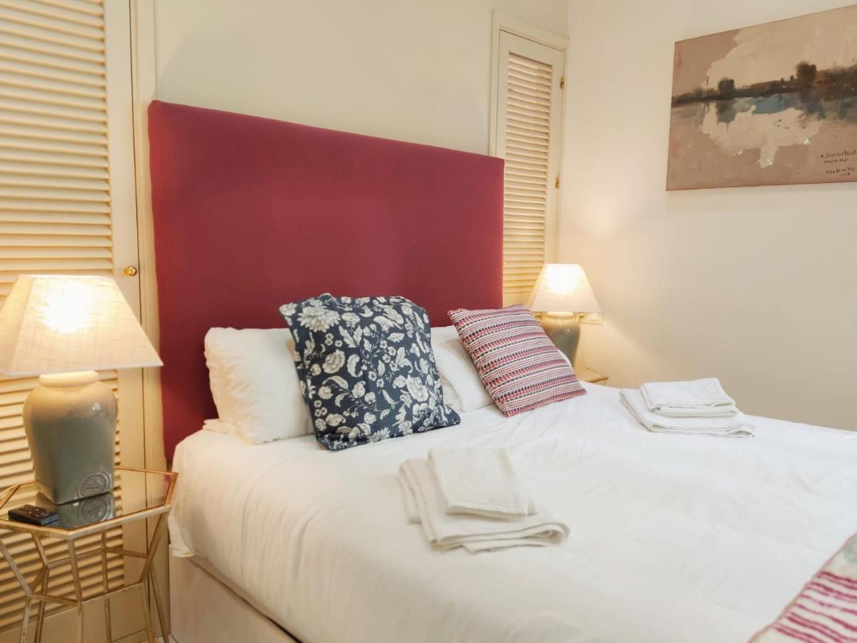 Homeyseville-Bright Apartment At Santa Cruz 4 Pax, Parking Optional Extérieur photo